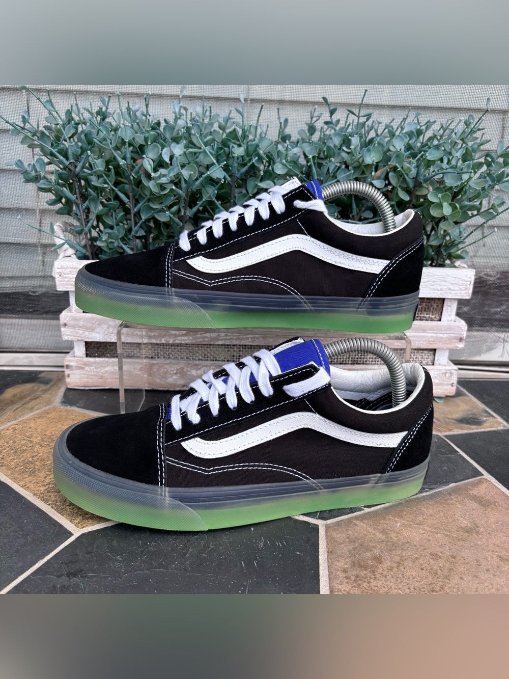 Vans Old Skool Translucent Women’s 8.5